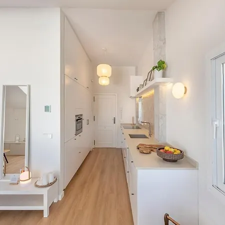 Stunning Penthouse With Terrace, Sea View And Parking Appartement